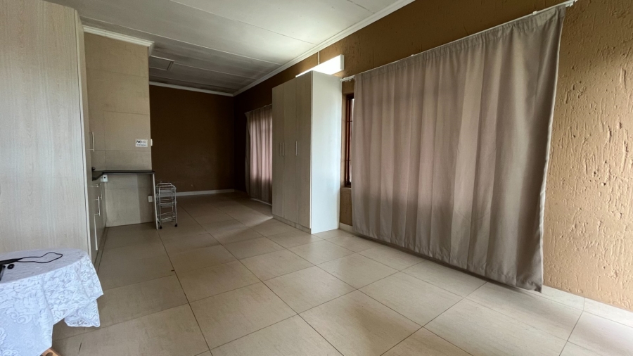 3 Bedroom Property for Sale in Dana Bay Western Cape